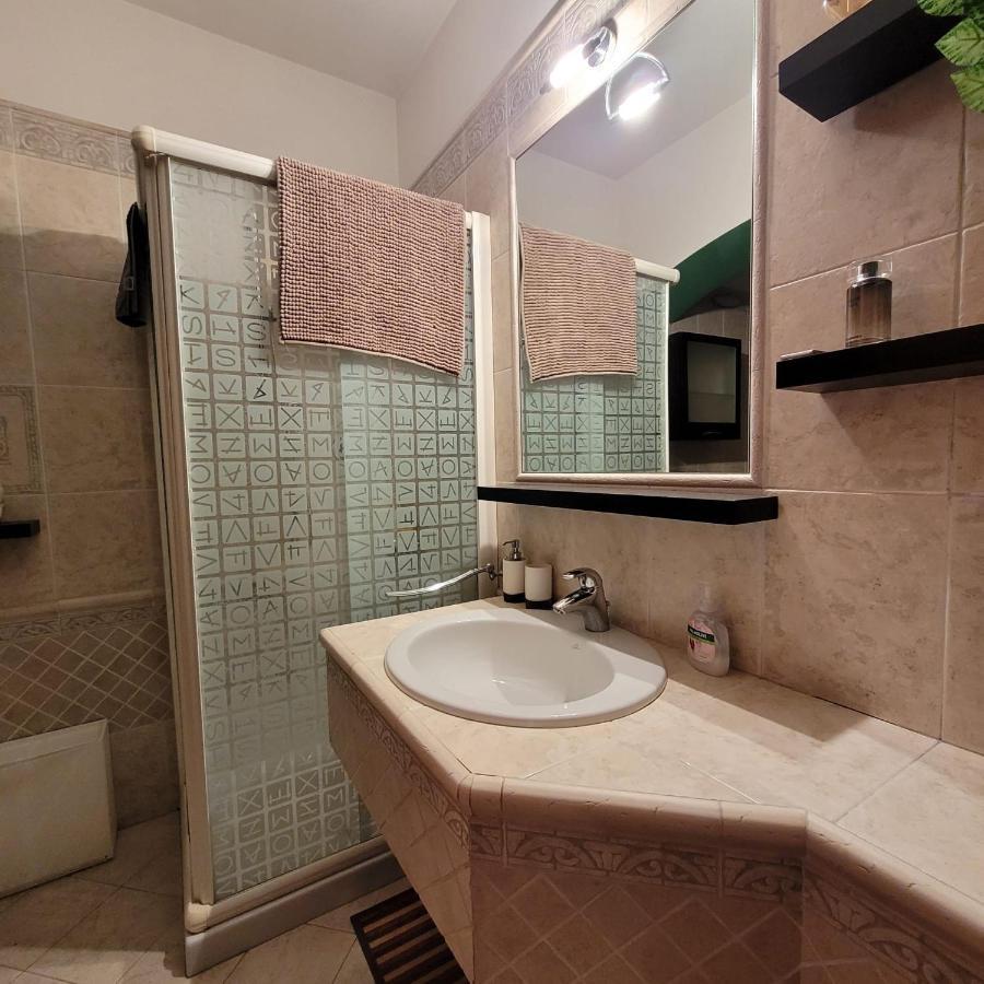 Chic & Relax Apartment Римини Экстерьер фото